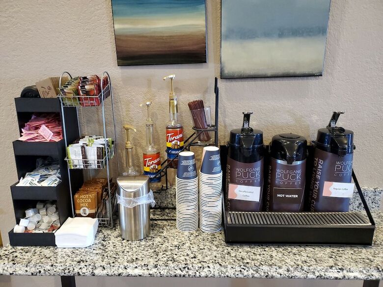 Hotel Cobblestone Inn & Suites - Maryville
