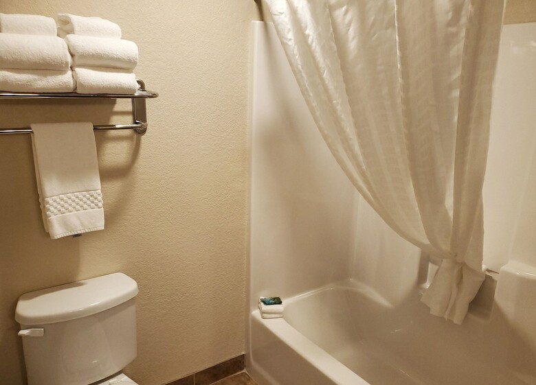 Hotel Cobblestone Inn & Suites - Maryville