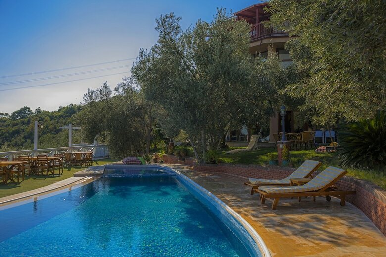 Aeneas Hotel