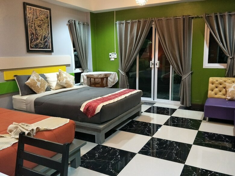 Hotel Raiwin Place