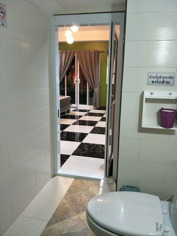 Hotel Raiwin Place