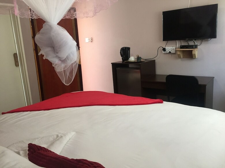 Hotel Chiloto Guest House