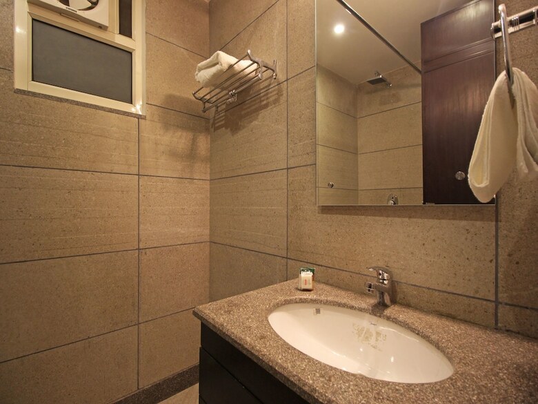 Hotel Oyo Flagship 511 Sohna Road Omaxe Mall