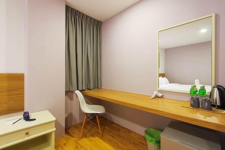 Hotel D Varee Xpress Pula Silom
