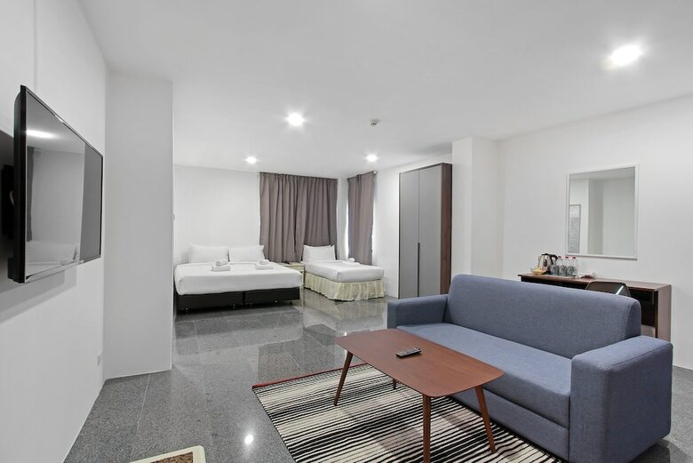 Hotel D Varee Xpress Pula Silom