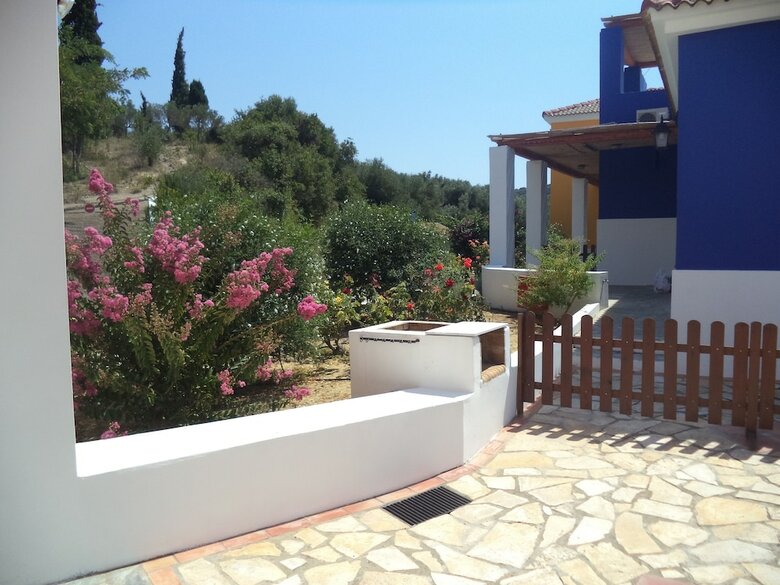 Apartamentos Ilis Villas