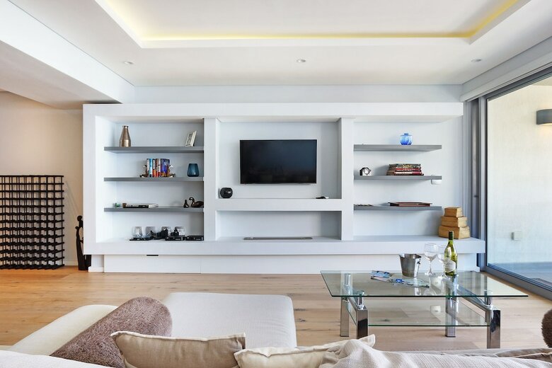Apartamentos Four On C Luxury Suites