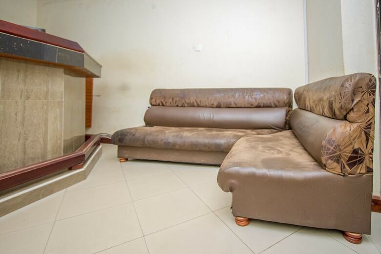 Grand Holiday International Hotel