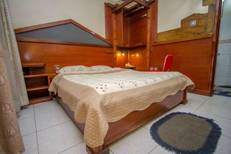 Grand Holiday International Hotel
