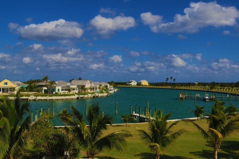 Posada The Sandpiper Inn & Cottages