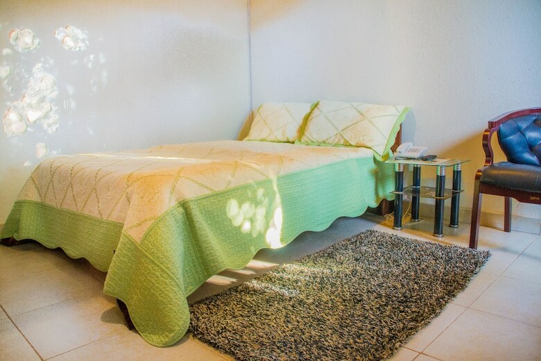 Hotel Gorilla's Nest Entebbe