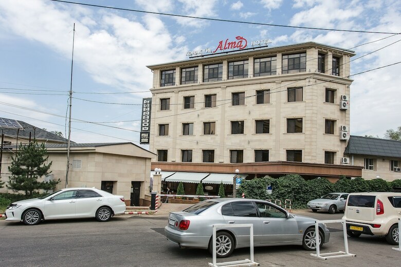 Hotel Alma