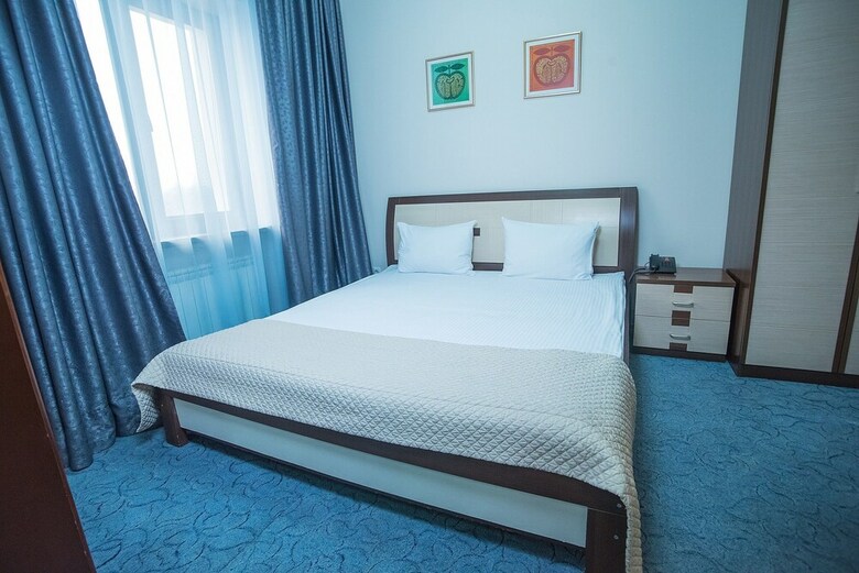 Hotel Alma