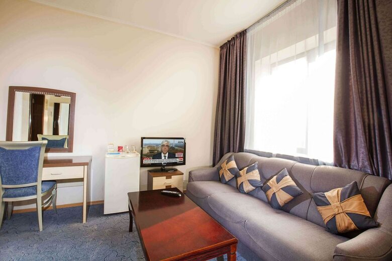 Hotel Alma