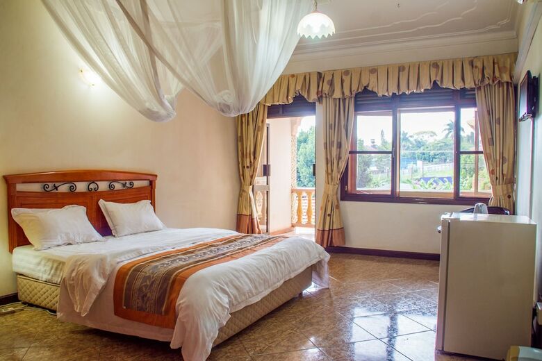 Landmark View Hotel