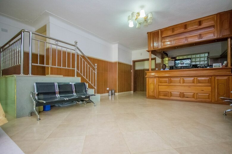 Hibis Hotel