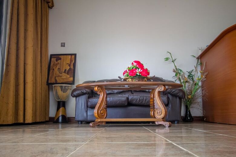 Alfa Hotel Munyonyo