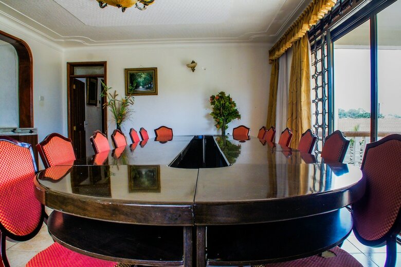 Alfa Hotel Munyonyo