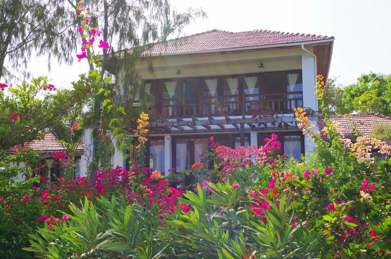 Bed & Breakfast Karabai Villa