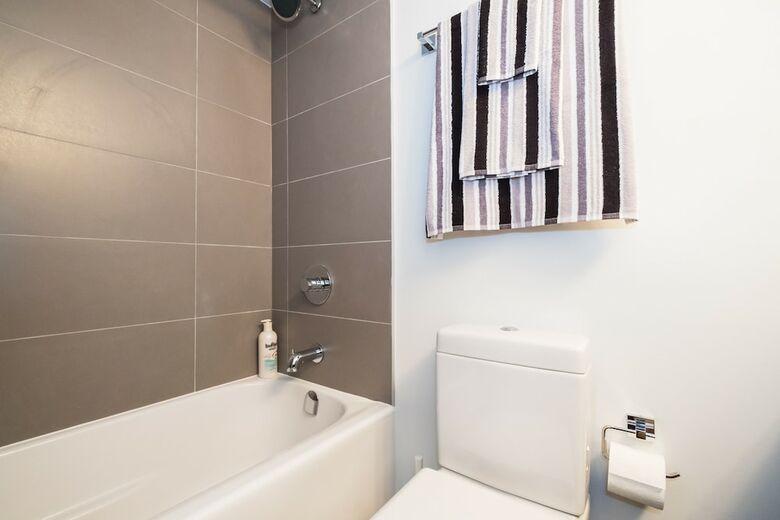 Hotel Quickstay - Yorkville Dream (Yonge & Bloor)