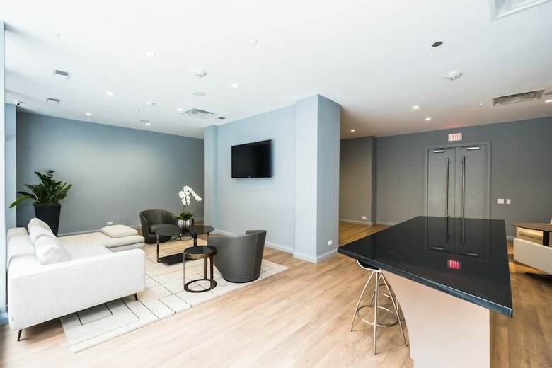 Hotel Quickstay - Yorkville Dream (Yonge & Bloor)