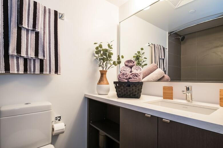 Hotel Quickstay - Yorkville Dream (Yonge & Bloor)