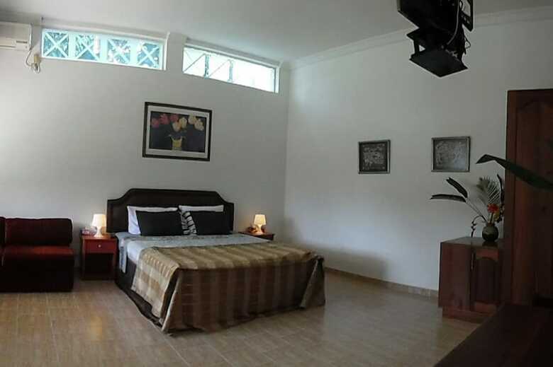 Hotel Hilltop Boosa