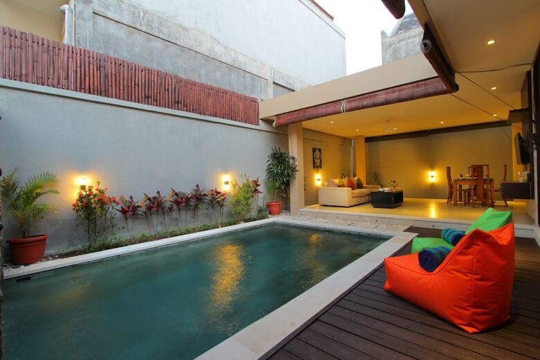 Sudha Villa Bali Baik-baik