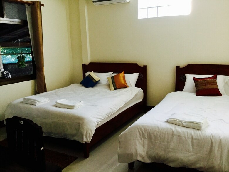 Bed & Breakfast Gita's House