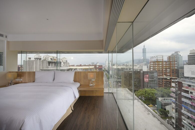 Eastin Taipei Hotel