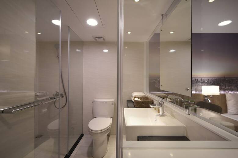 Eastin Taipei Hotel