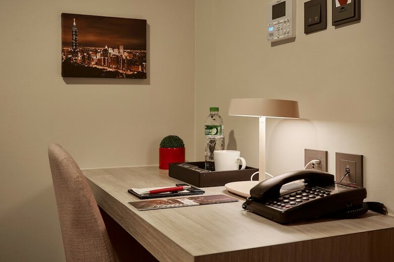 Eastin Taipei Hotel