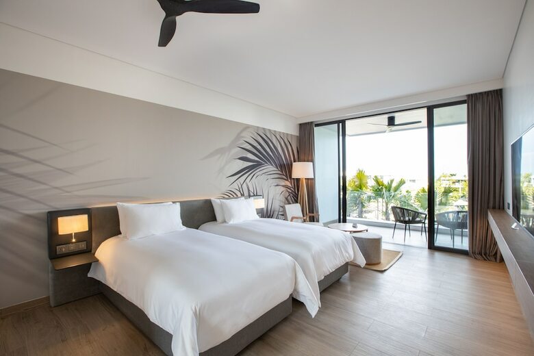 Casabay Luxury Pool Villa