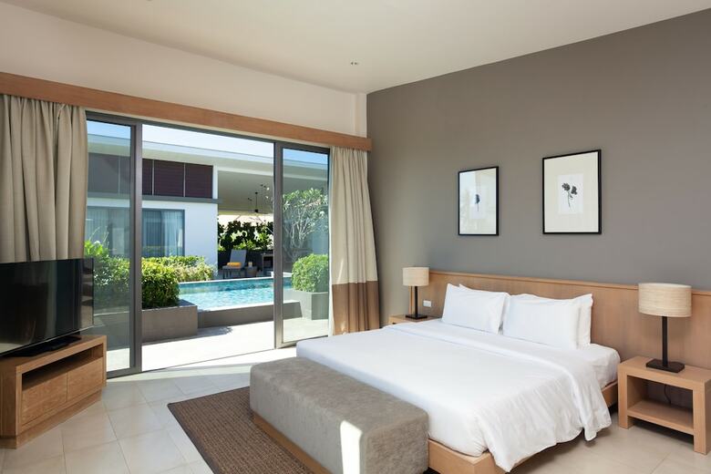 Casabay Luxury Pool Villa