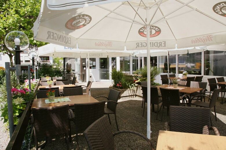 Hotel Pflug Ottenh�fen