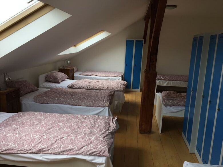 Hostal Hostel Rosemary