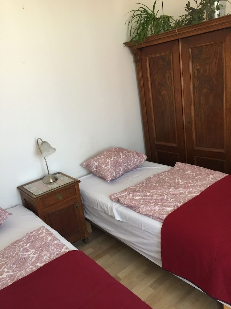 Hostal Hostel Rosemary