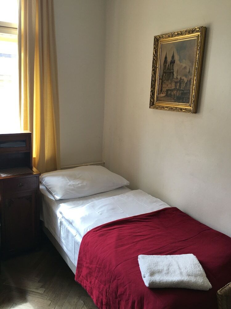 Hostal Hostel Rosemary