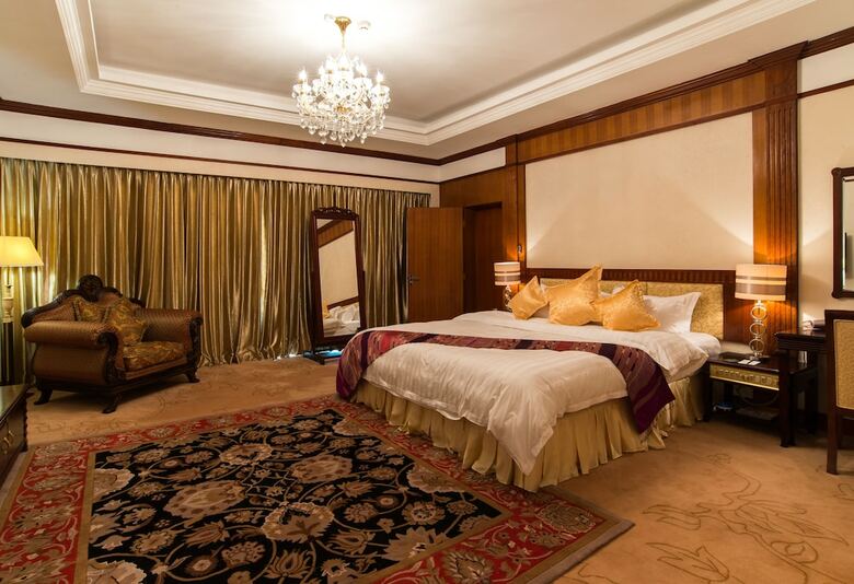 Don Chan Palace, Hotel & Convention