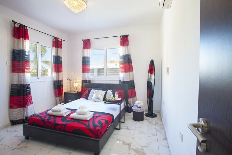 Protaras Golden Dream Villa