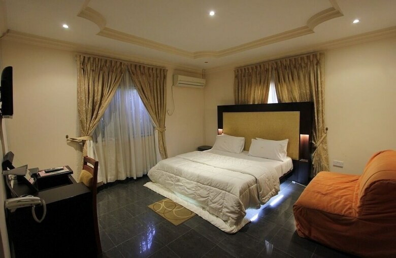Viacasa Boutique Hotel
