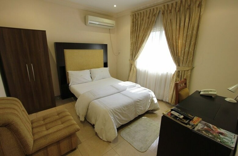 Viacasa Boutique Hotel