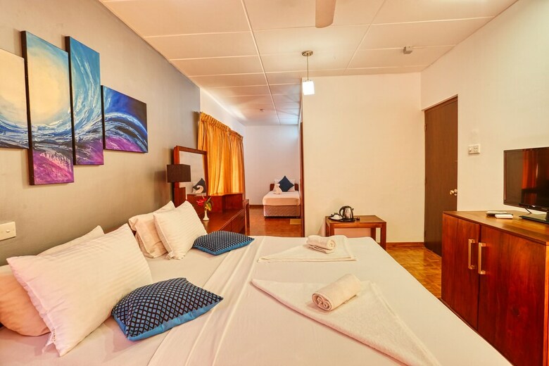 Hotel Oyo 472 Mount Marina Villas