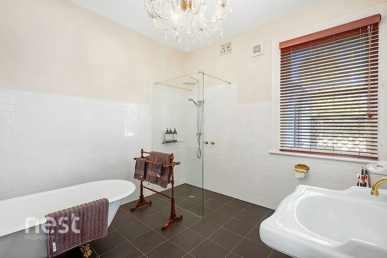 Hotel Claremont House