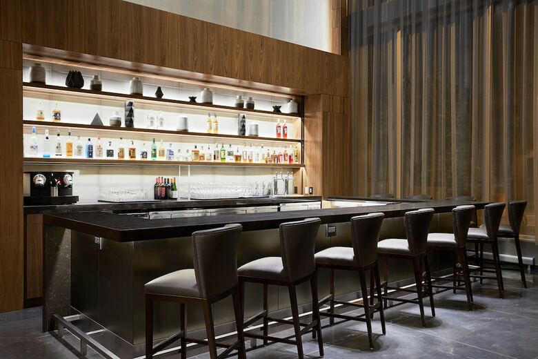 AC Hotel By Marriott Madison Downtown