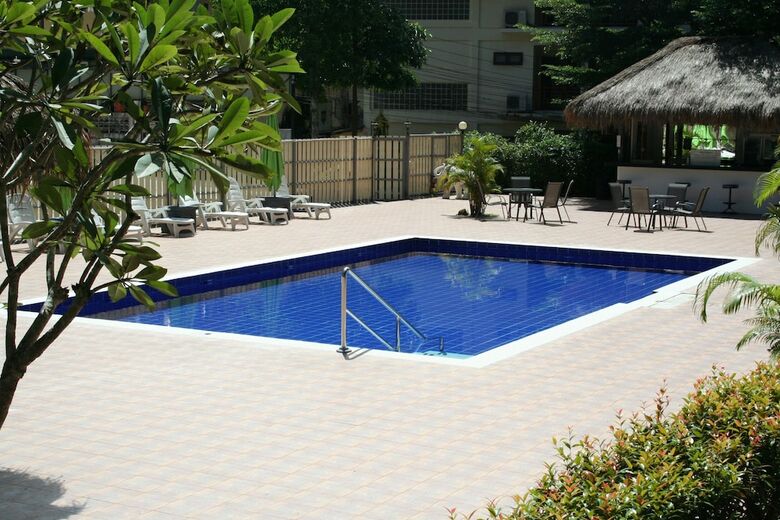 Hotel The White Elephant Resort
