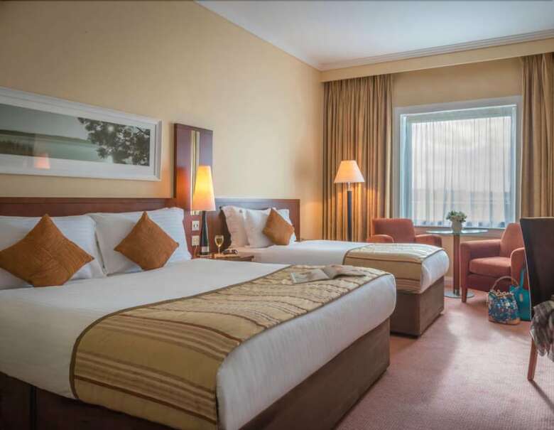 Shearwater Hotel & Spa
