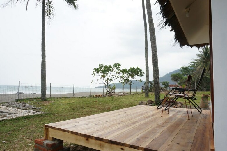 Hotel Legon Pari Beach Resort