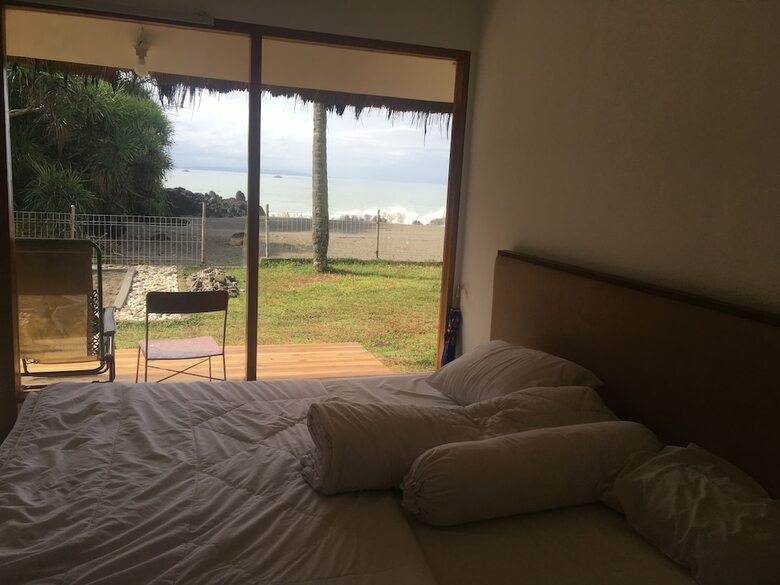 Hotel Legon Pari Beach Resort
