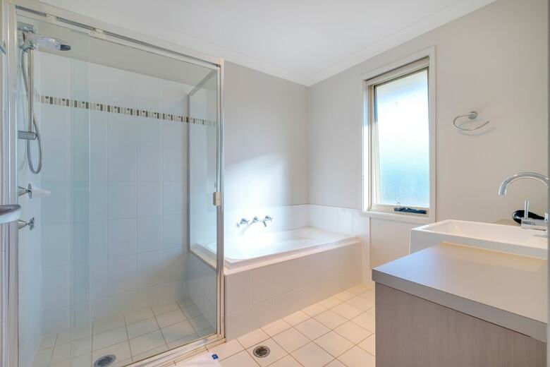 Hotel Getaway Holiday House Bankstown